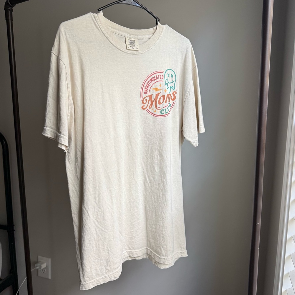 Comfort colors overstimulated moms club tee
